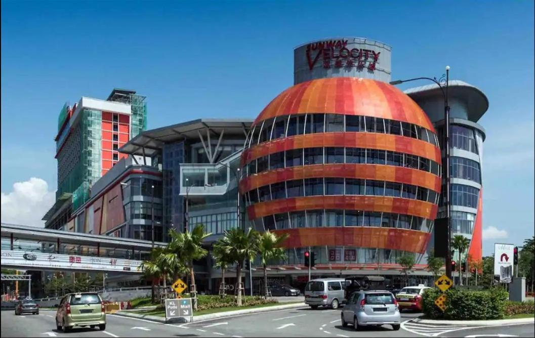 V Residence Suites-27 Kuala Lumpur Bagian luar foto